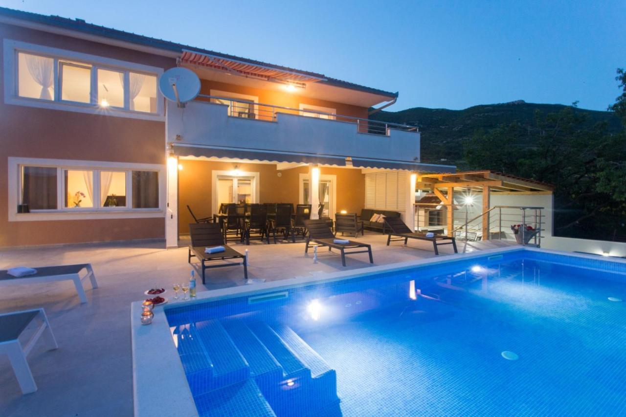 Villa Ivano With Sea&Mountain View Kaštel Stari エクステリア 写真